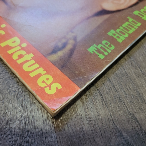 Elvis Presley Vintage 1960 Yearbook Magazine. GUC - Picture 2 of 9